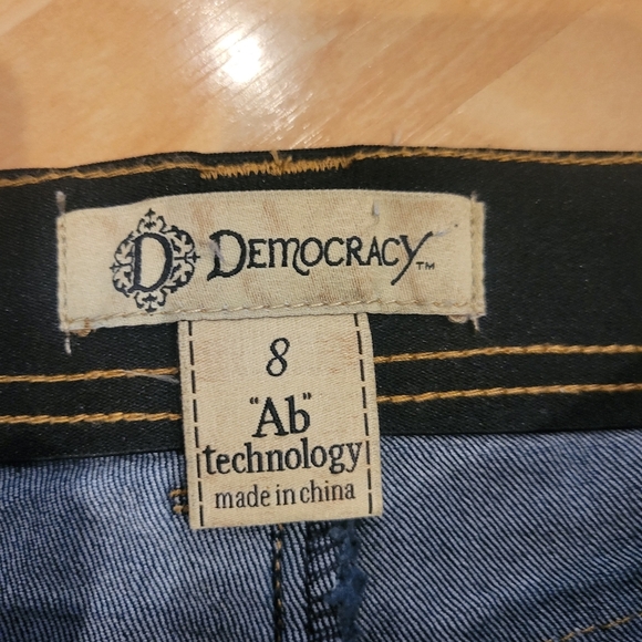 Democracy ABsolution mid rise Slim jeans size 8 - Picture 6 of 9